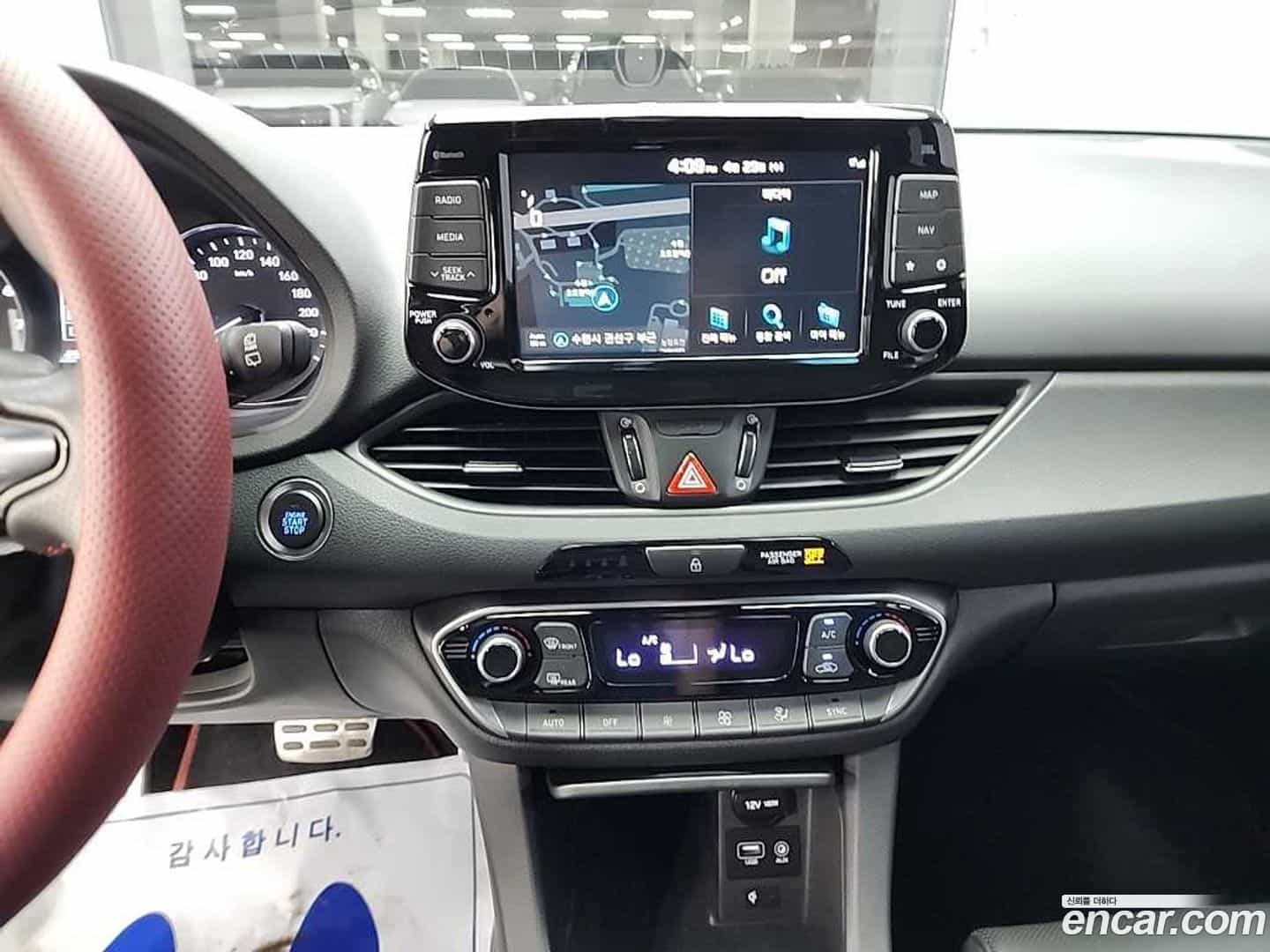 i30 Hyundai 2019.3-INNER-010