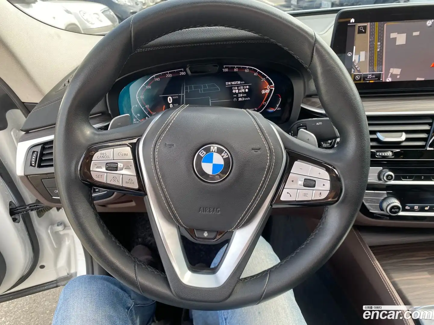 Gran Turismo BMW 2022.7-INNER-008