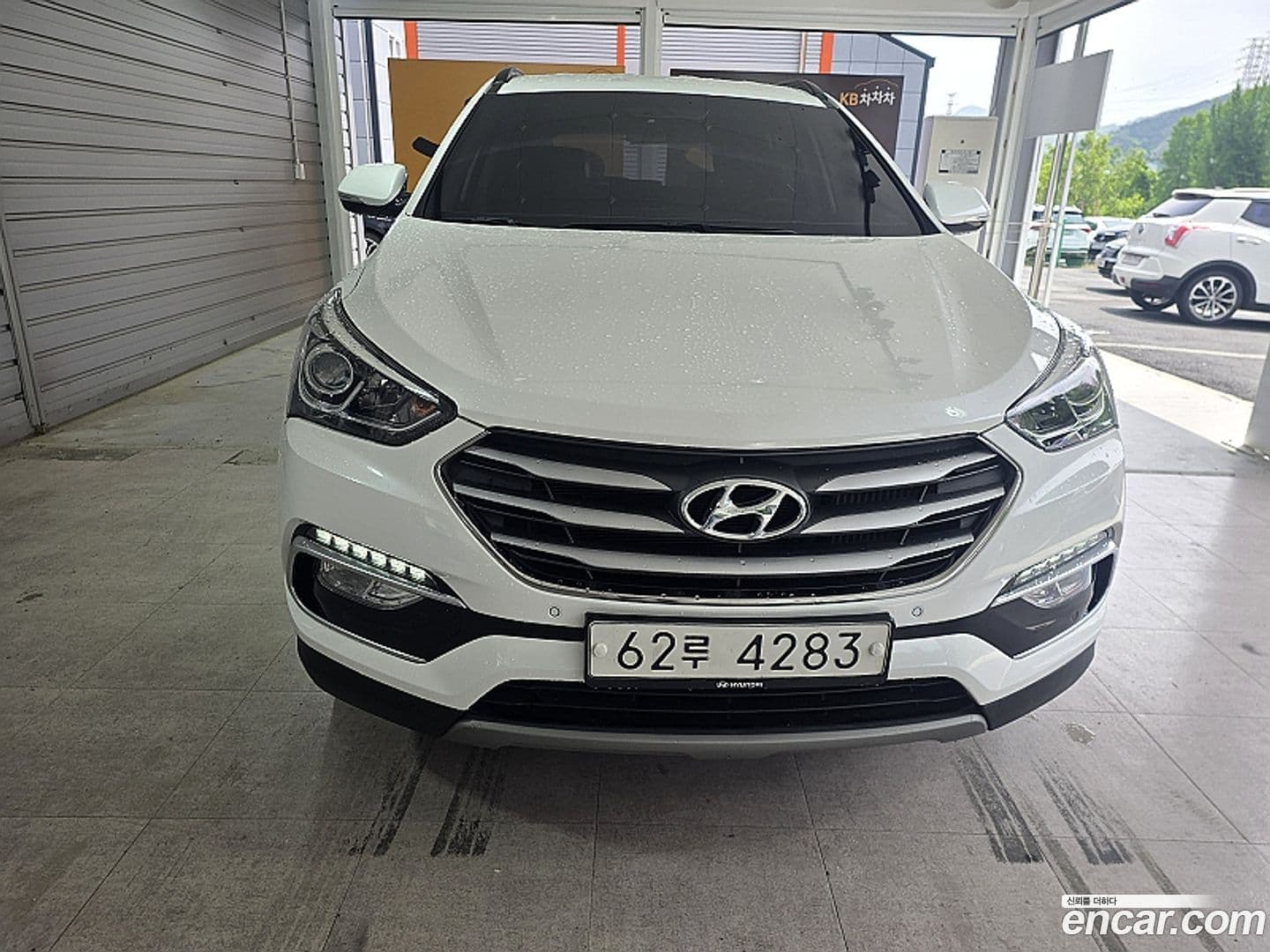 Main__Slider__Photo:Santafe Hyundai 2018.0-2