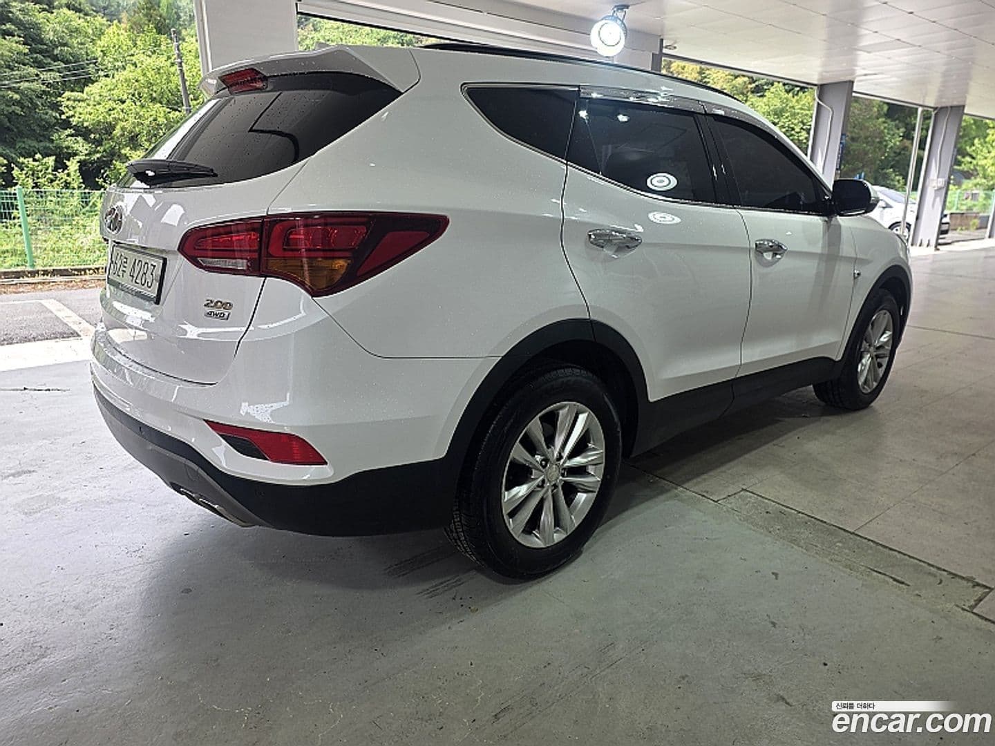 Main__Slider__Photo:Santafe Hyundai 2018.0-3