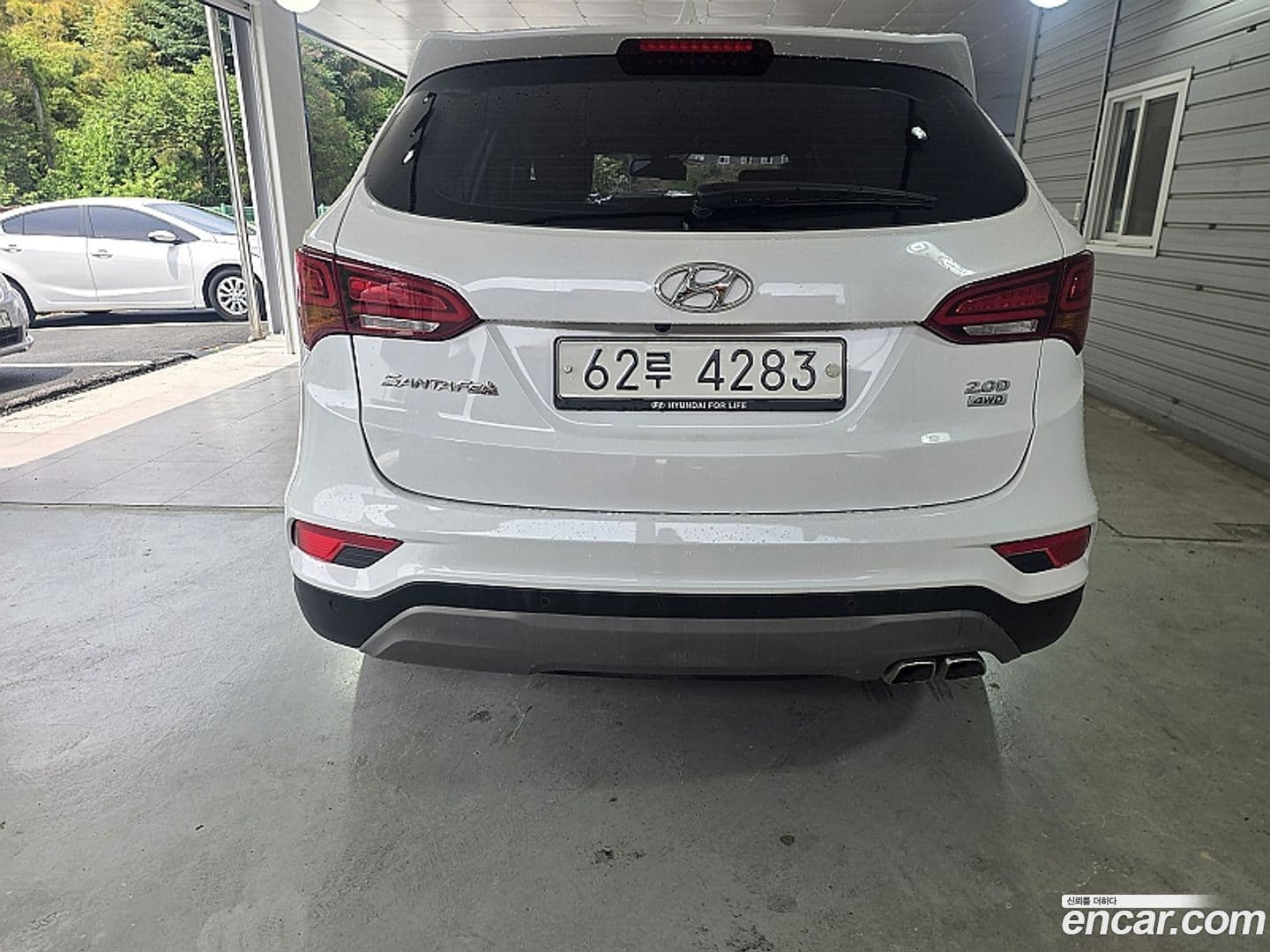 Main__Slider__Photo:Santafe Hyundai 2018.0-5