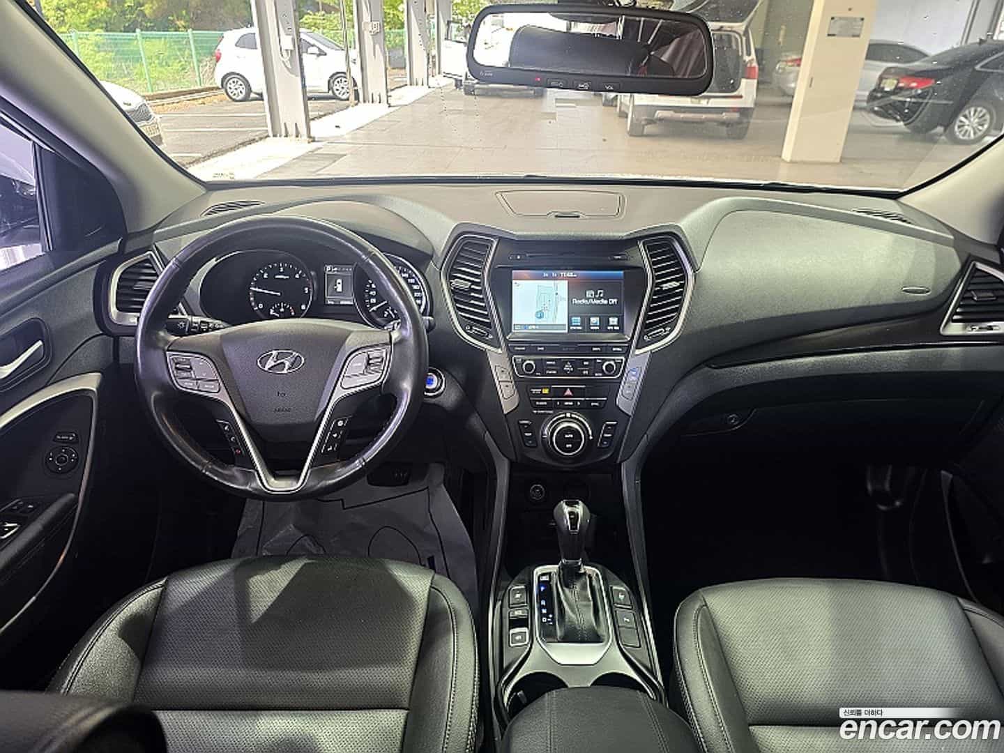 Santafe Hyundai 2018.0-INNER-008