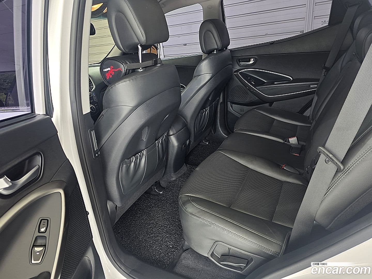 Main__Slider__Photo:Santafe Hyundai 2018.0-9