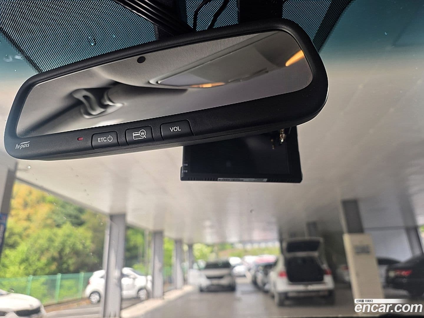 Main__Slider__Photo:Santafe Hyundai 2018.0-14