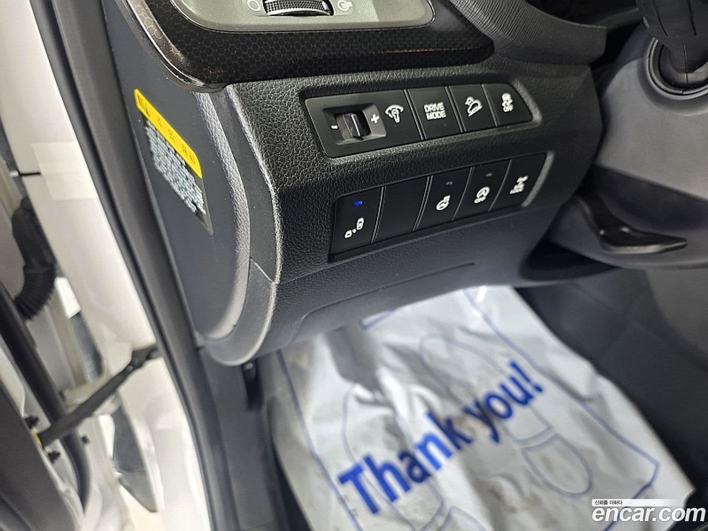 Main__Slider__Photo:Santafe Hyundai 2018.0-16