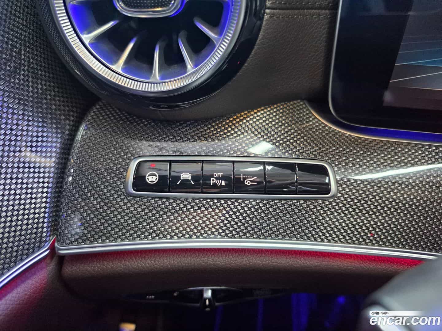 CLS-Class Mercedes-Benz 2018.9-OPTION-020