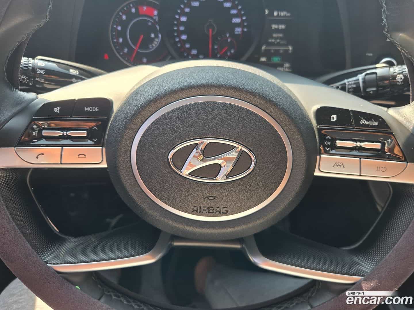 AVANTE Hyundai 2020.6-INNER-010