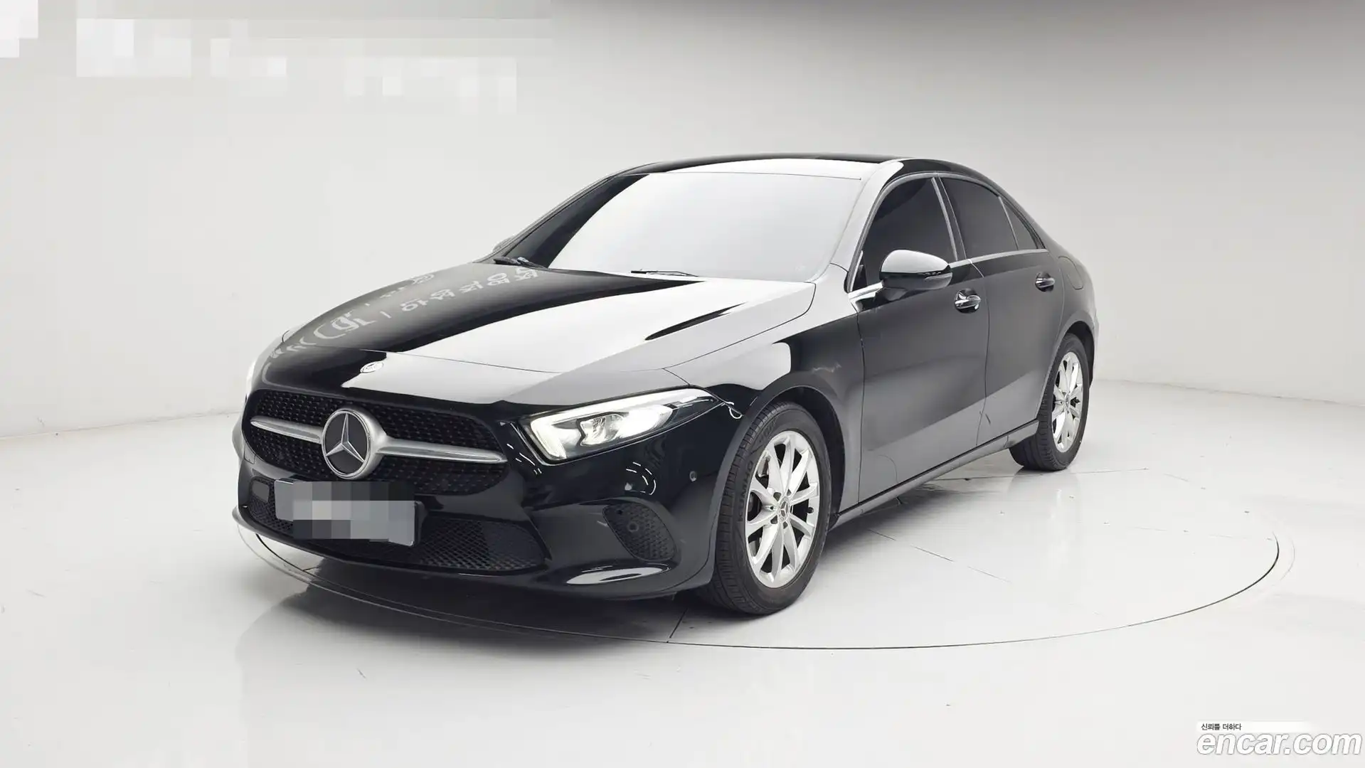 A-Class Mercedes-Benz 2020.2-OUTER-001