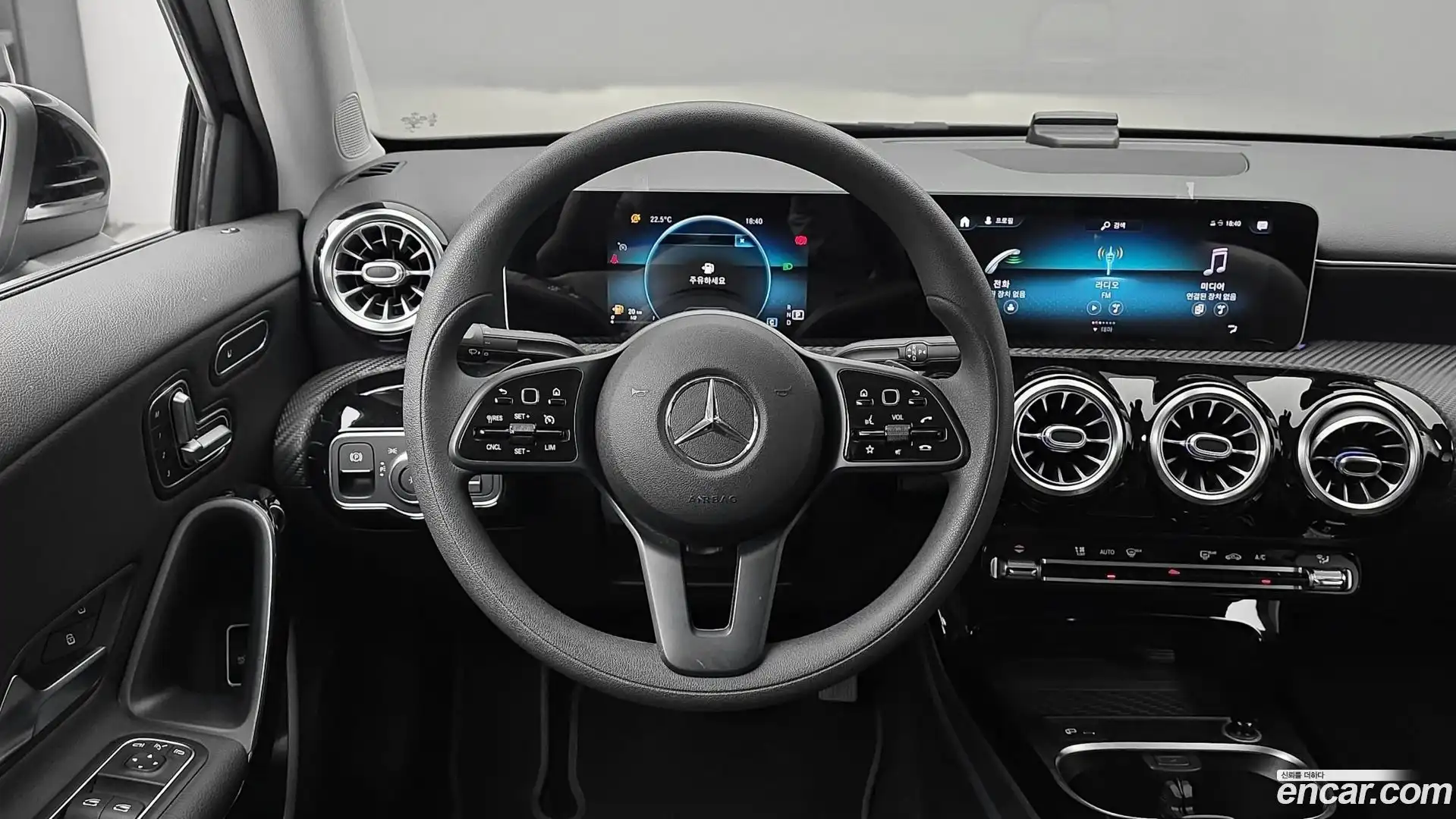 A-Class Mercedes-Benz 2020.2-OPTION-019