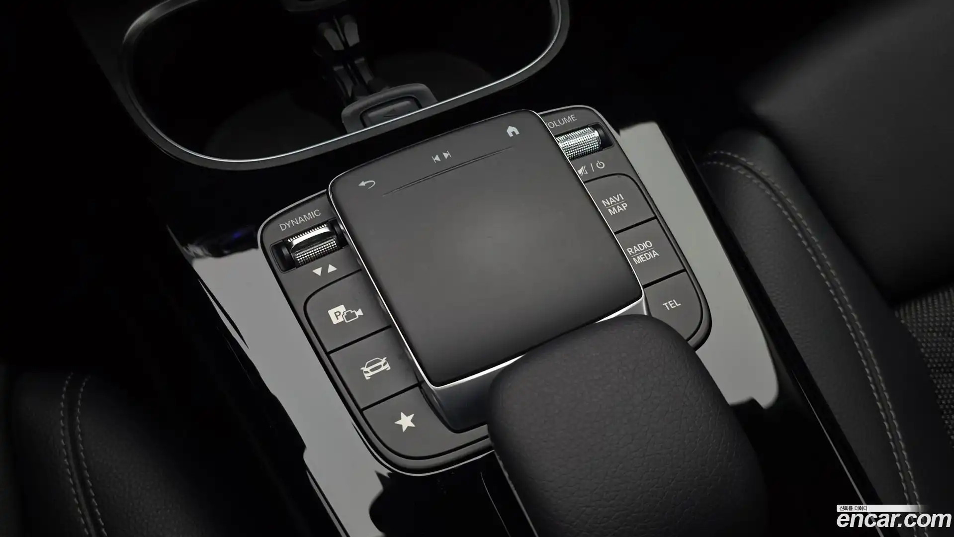 A-Class Mercedes-Benz 2020.2-OPTION-022