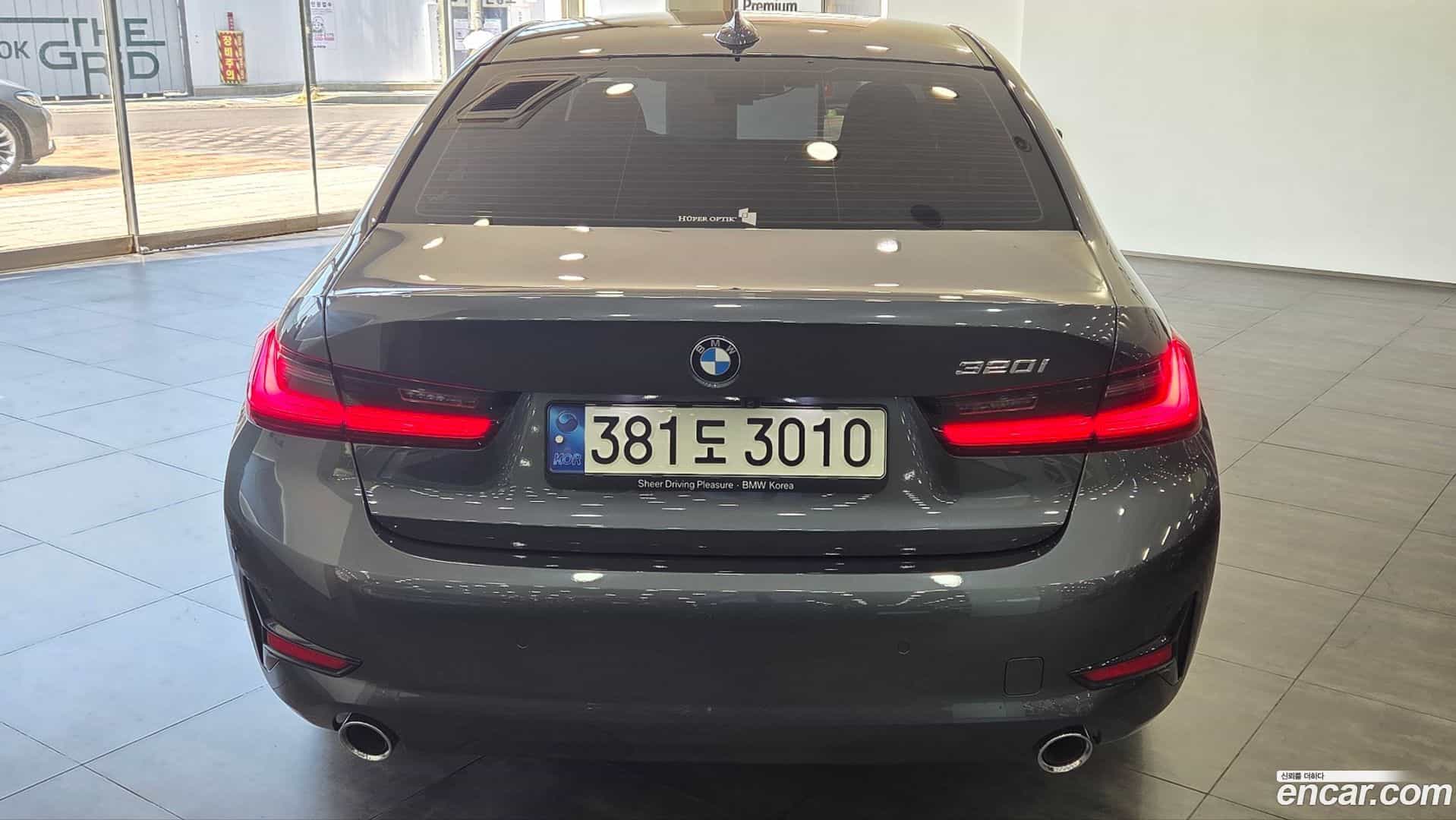 3-Series BMW 2021.4-OUTER-004