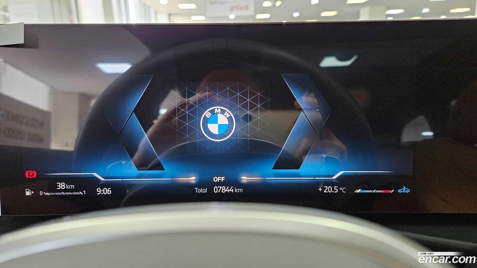 3-Series BMW 2025.6-INNER-008