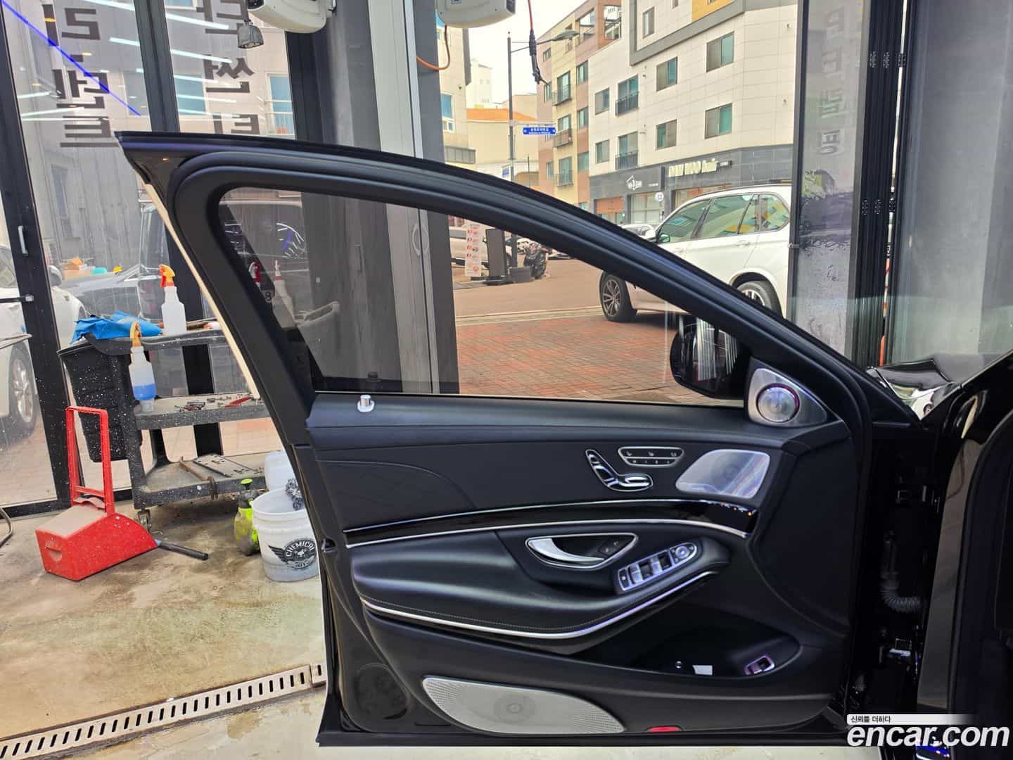 S-Class Mercedes-Benz 2016.6-OPTION-018