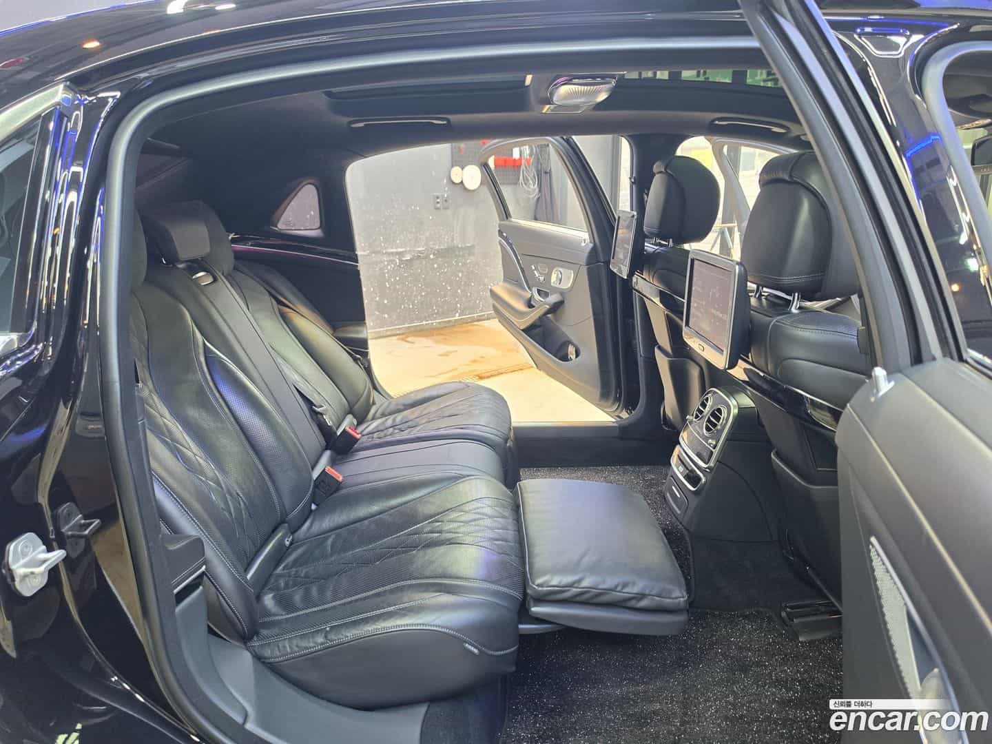 S-Class Mercedes-Benz 2016.6-OPTION-021