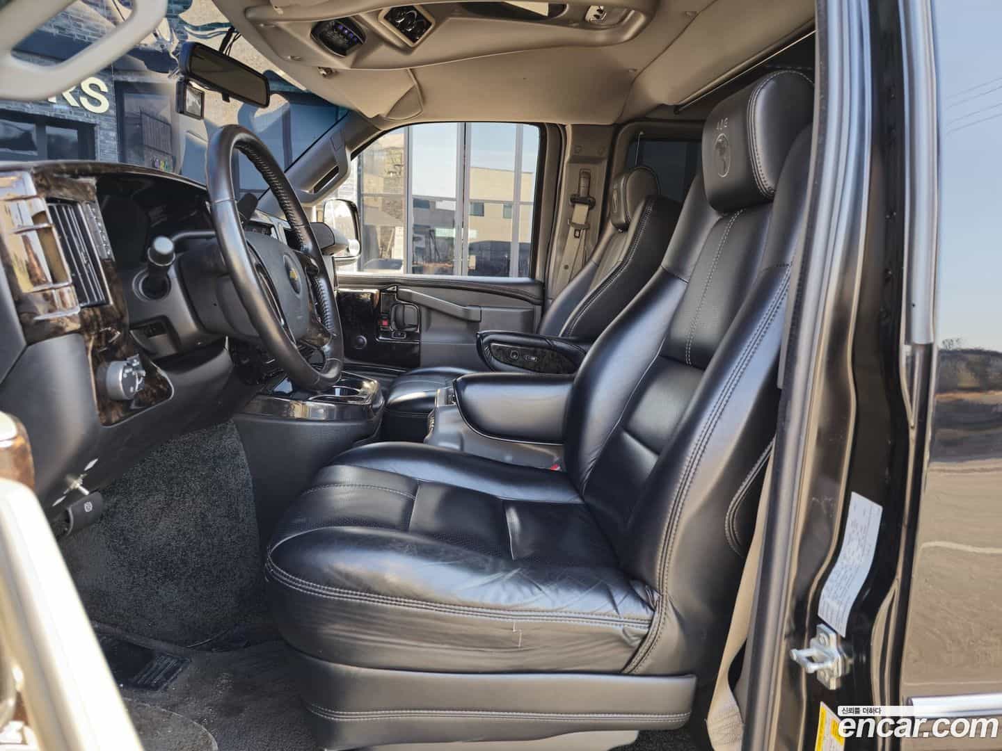 Express Van Chevrolet 2016.4-OPTION-020
