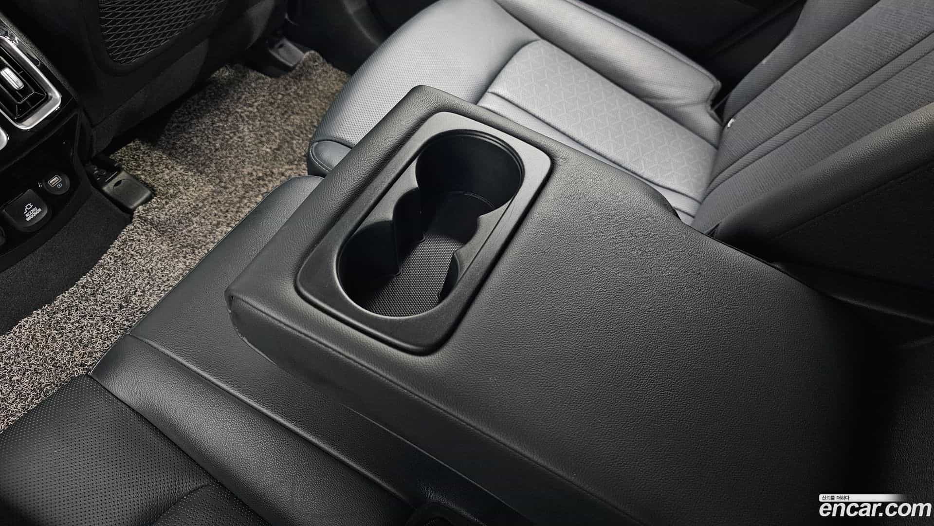 Sorento Kia 2021.2-OPTION-048