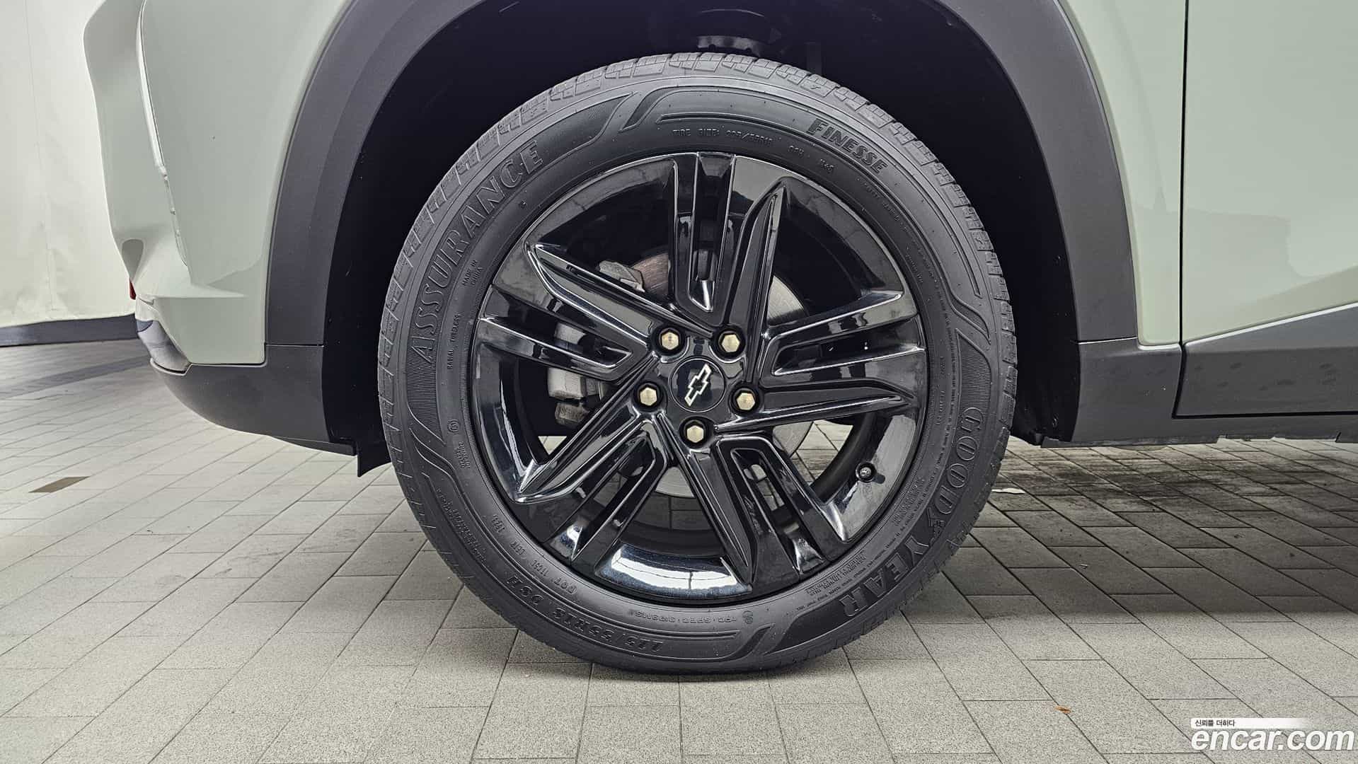 Trax Chevrolet 2023.10-OUTER-005