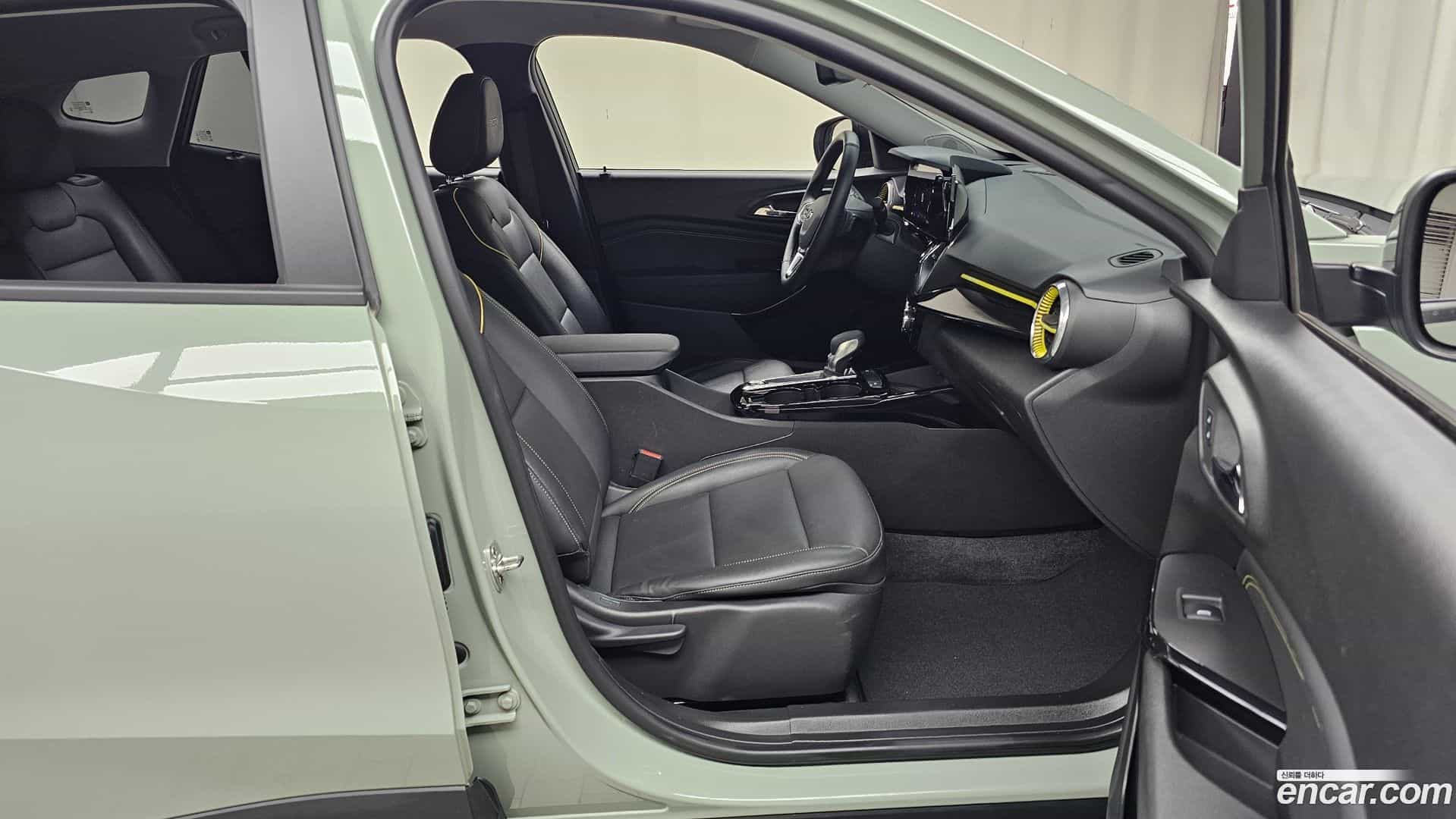 Trax Chevrolet 2023.10-INNER-036