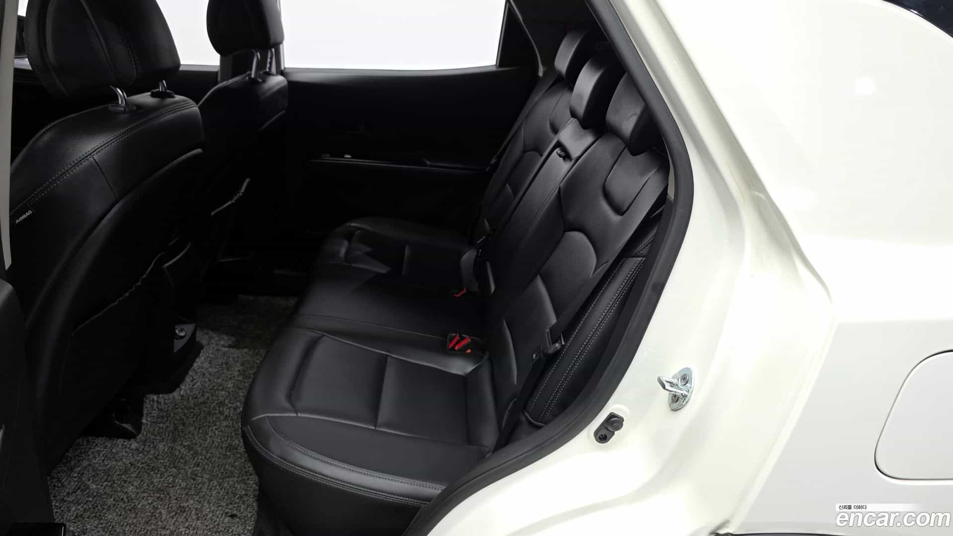 KORANDO KG Mobility 2020.3-INNER-036