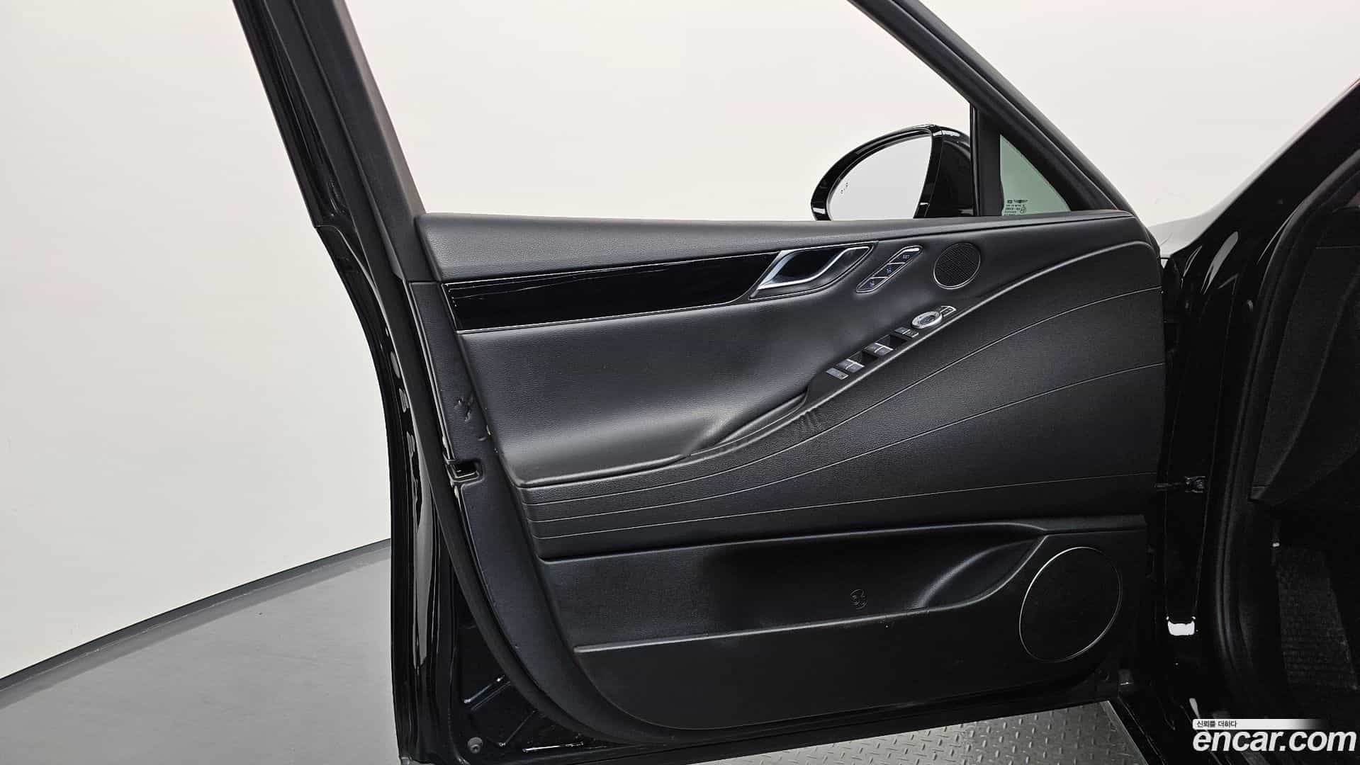 G80 Genesis 2021.3-INNER-034
