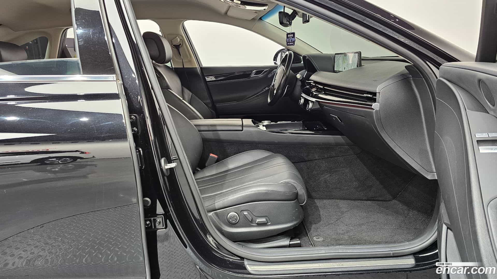 G80 Genesis 2021.3-INNER-036