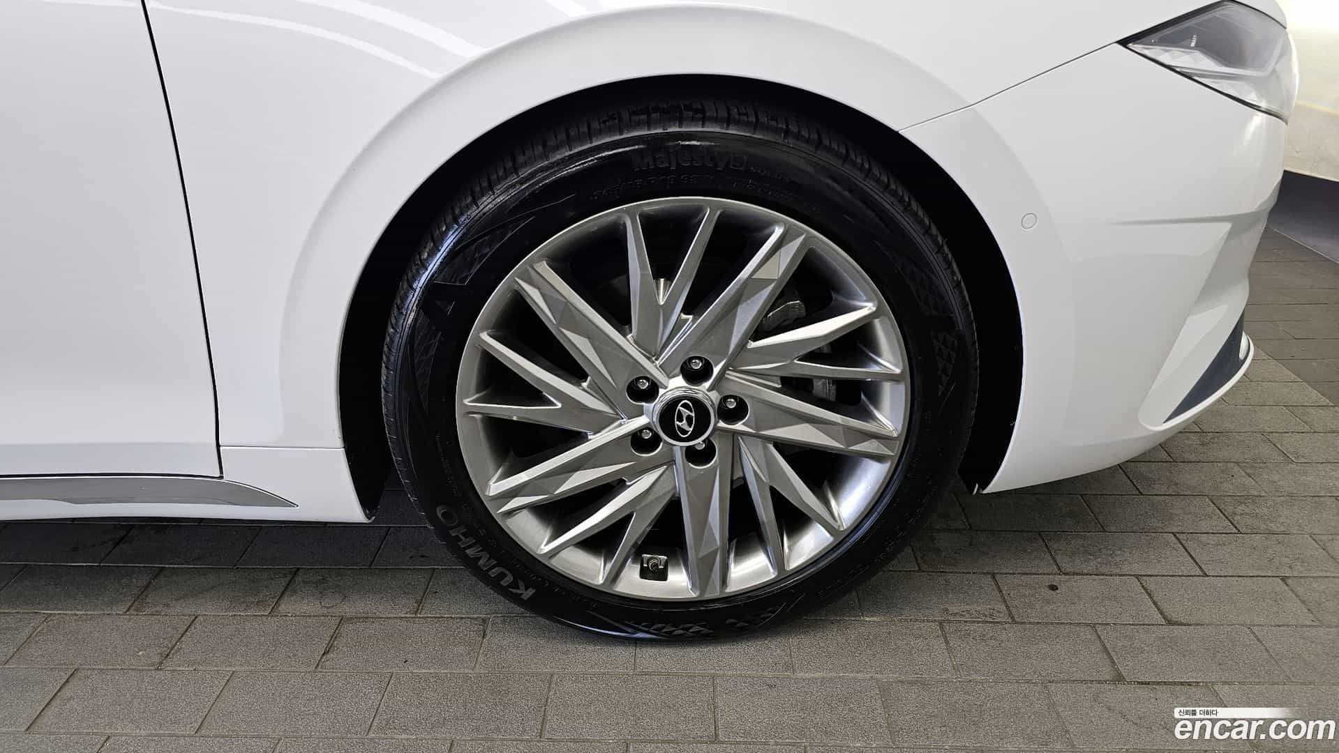 Grandeur Hyundai 2021.3-OUTER-031