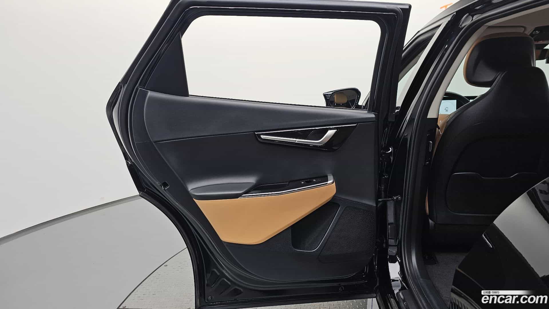 EV6 Kia 2023.3-INNER-035