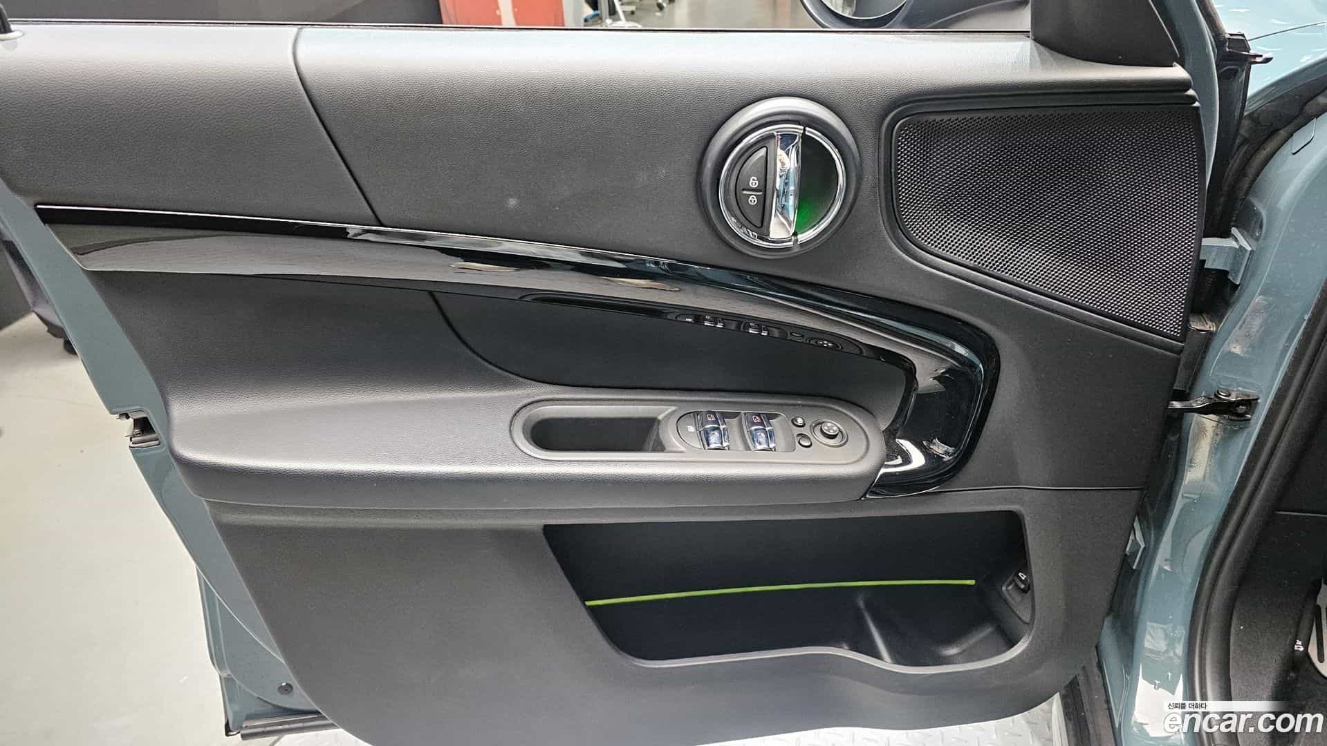Countryman Mini 2023.2-INNER-034