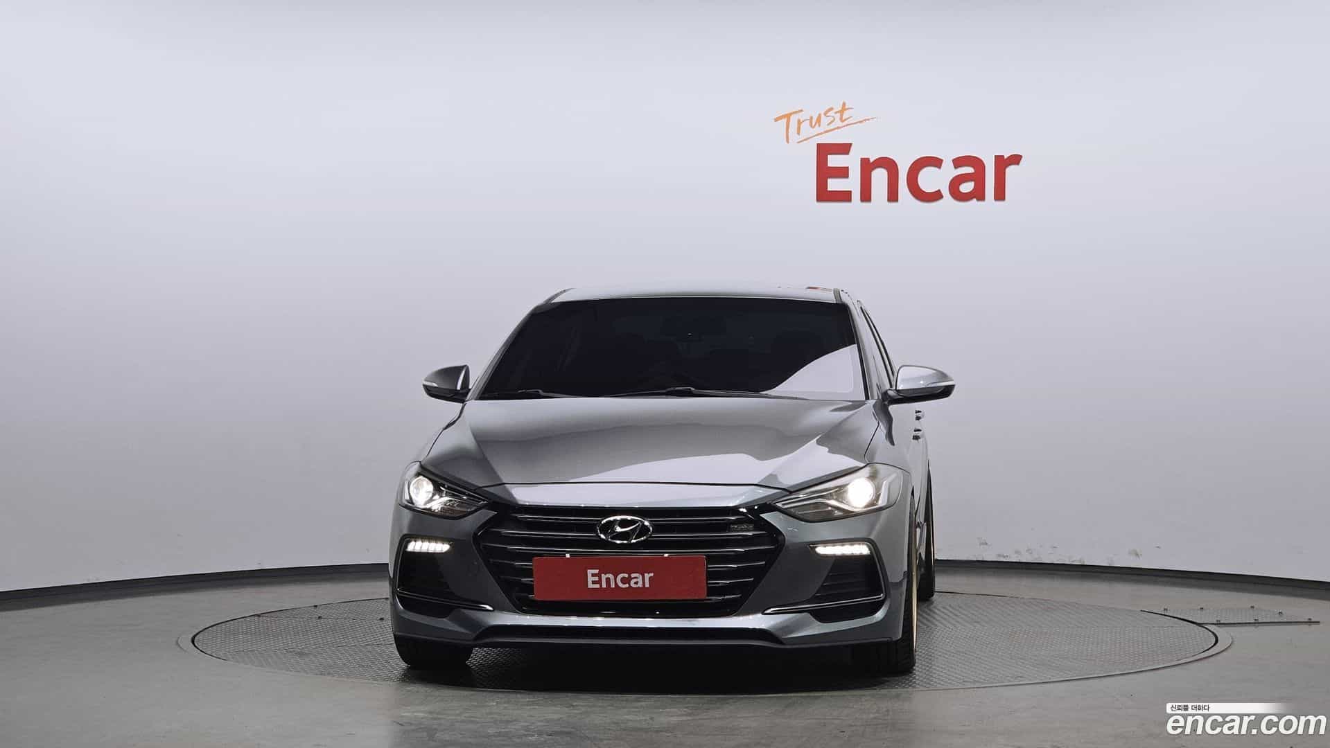 AVANTE Hyundai 2017.7-OUTER-003