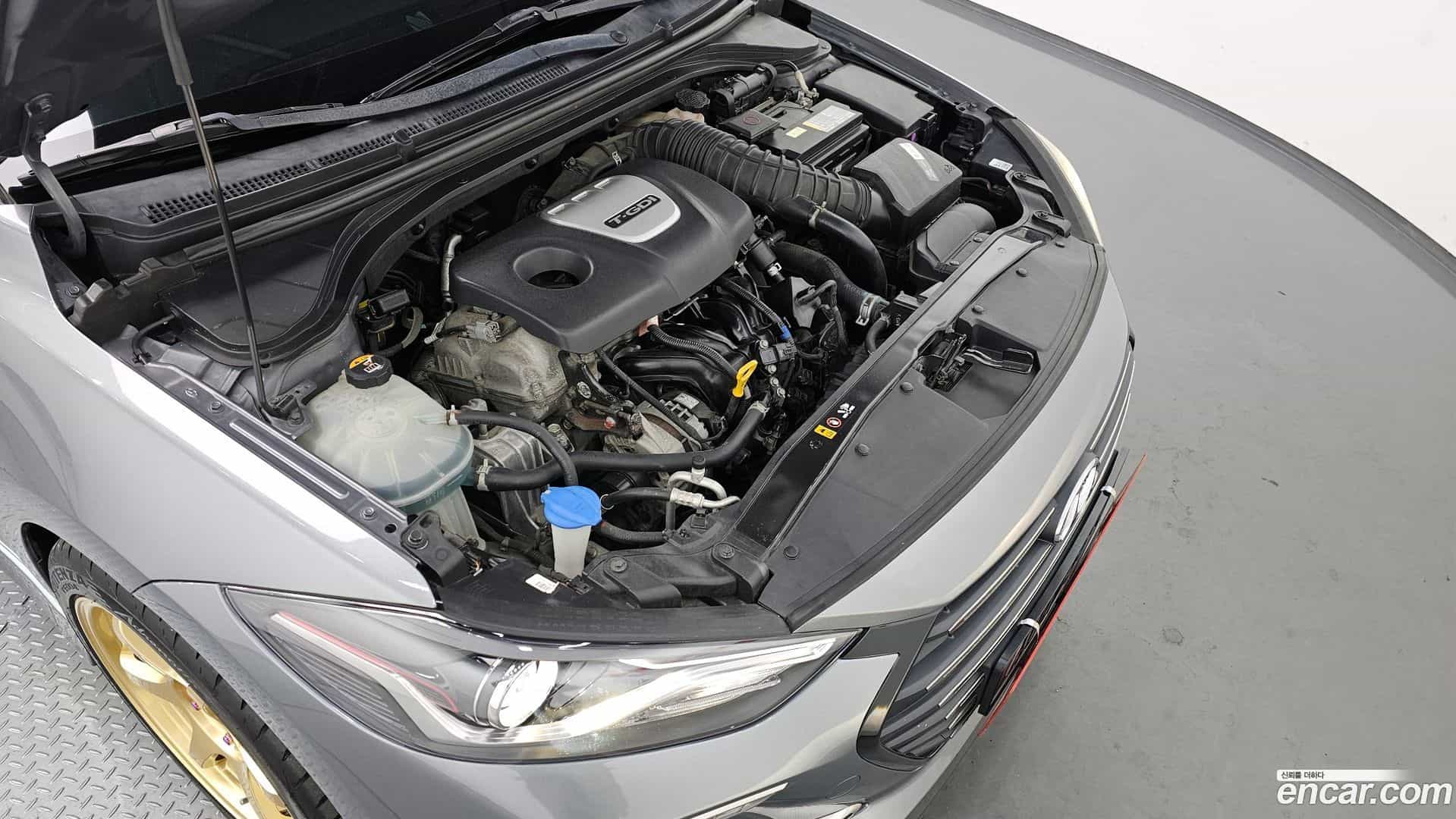 AVANTE Hyundai 2017.7-OUTER-006