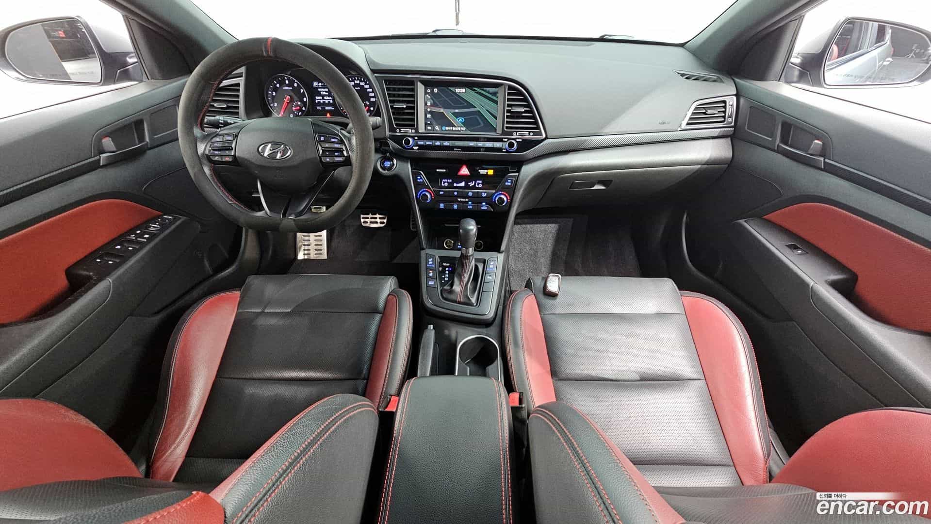 AVANTE Hyundai 2017.7-INNER-007