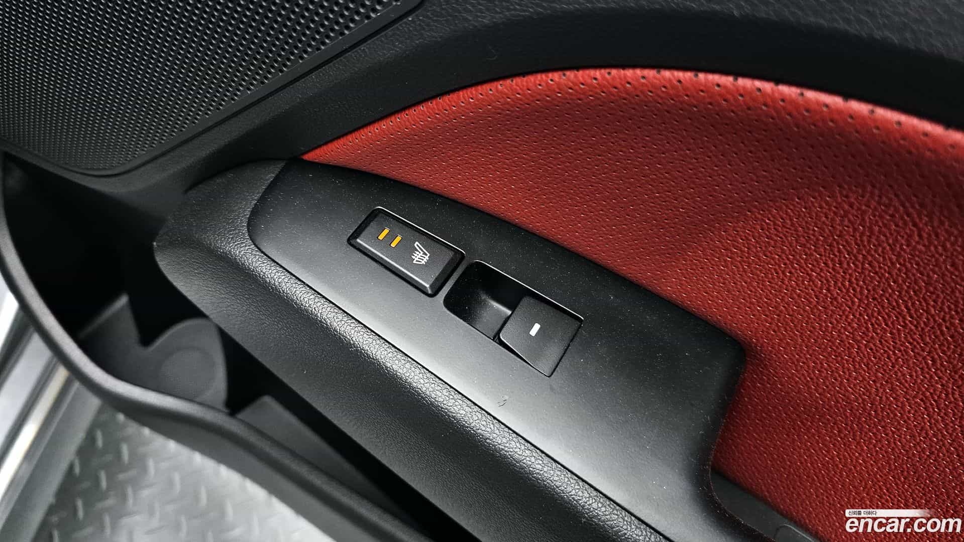 AVANTE Hyundai 2017.7-OPTION-023