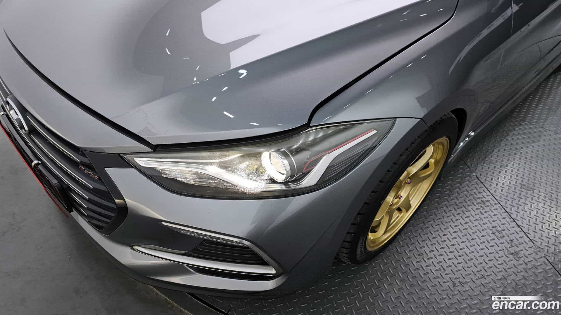 AVANTE Hyundai 2017.7-OUTER-032