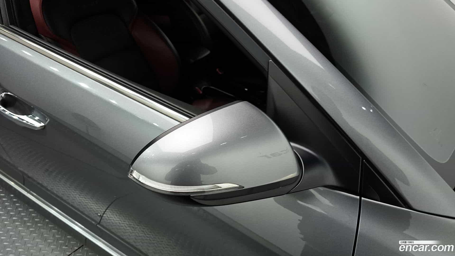 AVANTE Hyundai 2017.7-OPTION-045