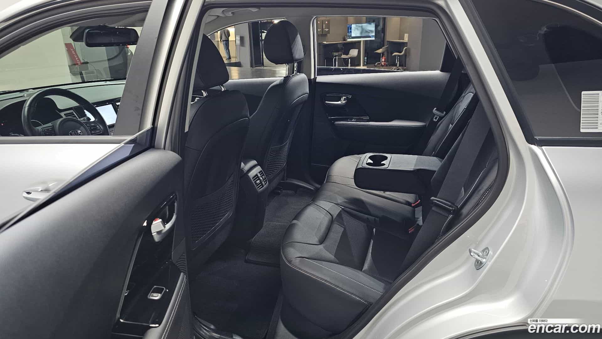 Niro Kia 2021.3-INNER-036