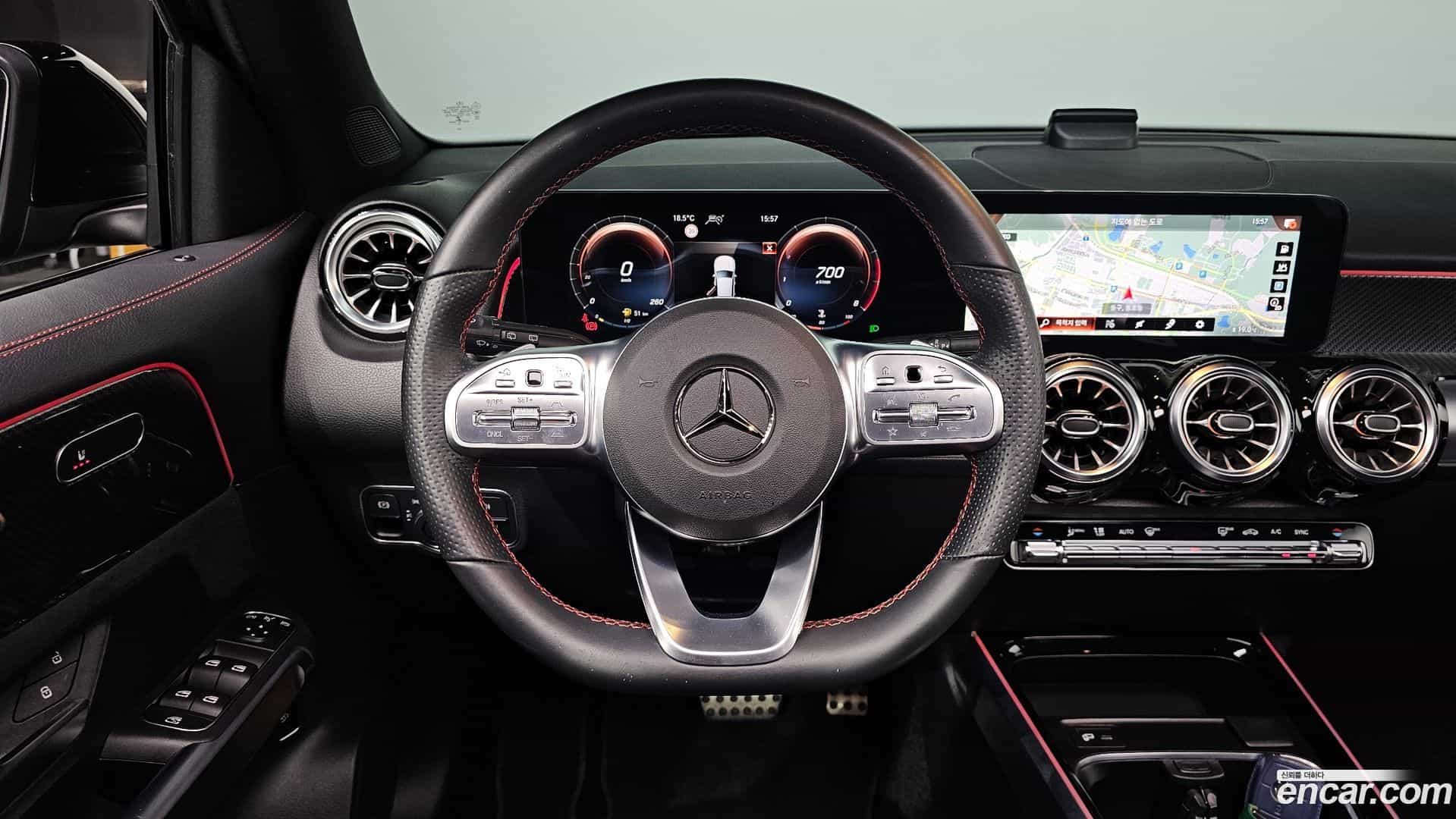 GLB-Class Mercedes-Benz 2022.6-OPTION-017