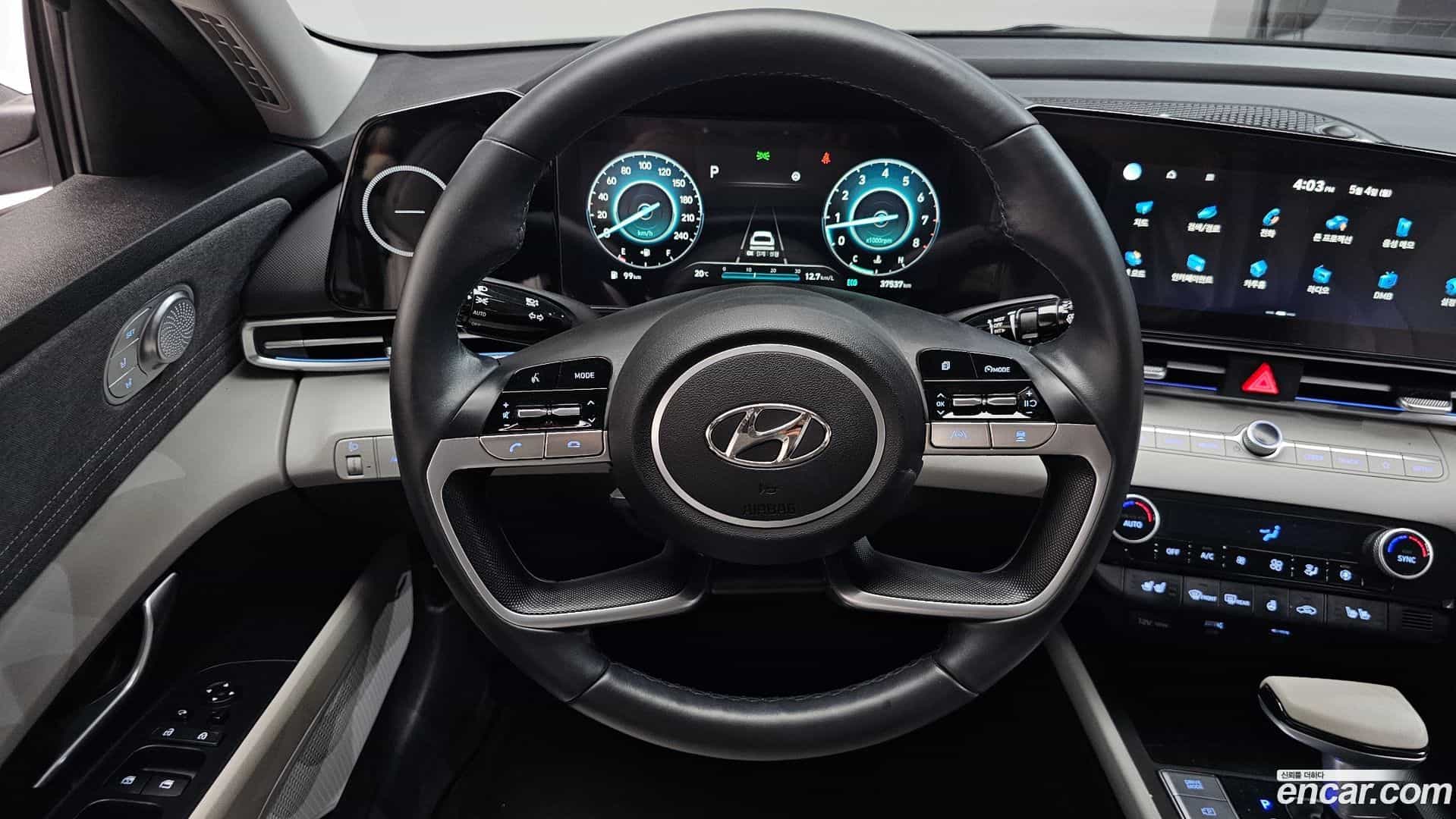 AVANTE Hyundai 2020.5-OPTION-017