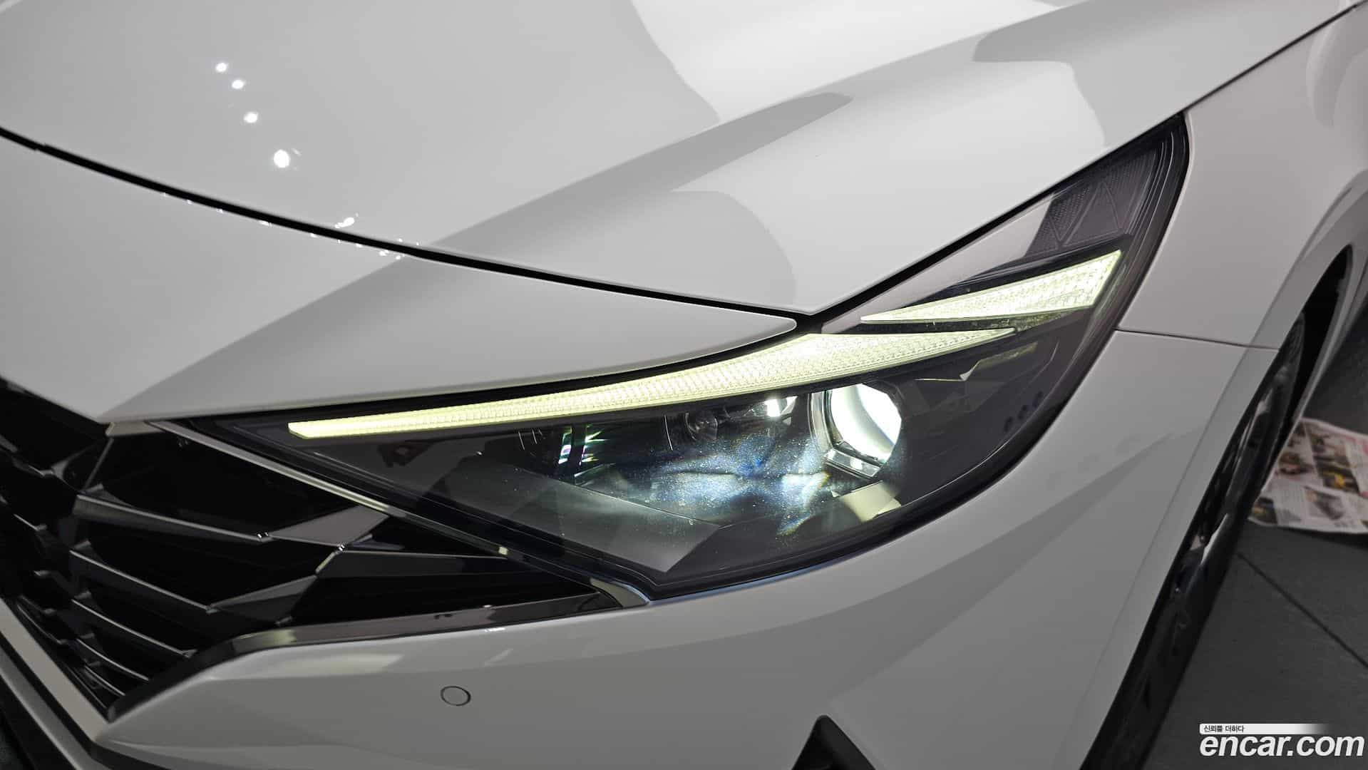 AVANTE Hyundai 2020.5-OUTER-032