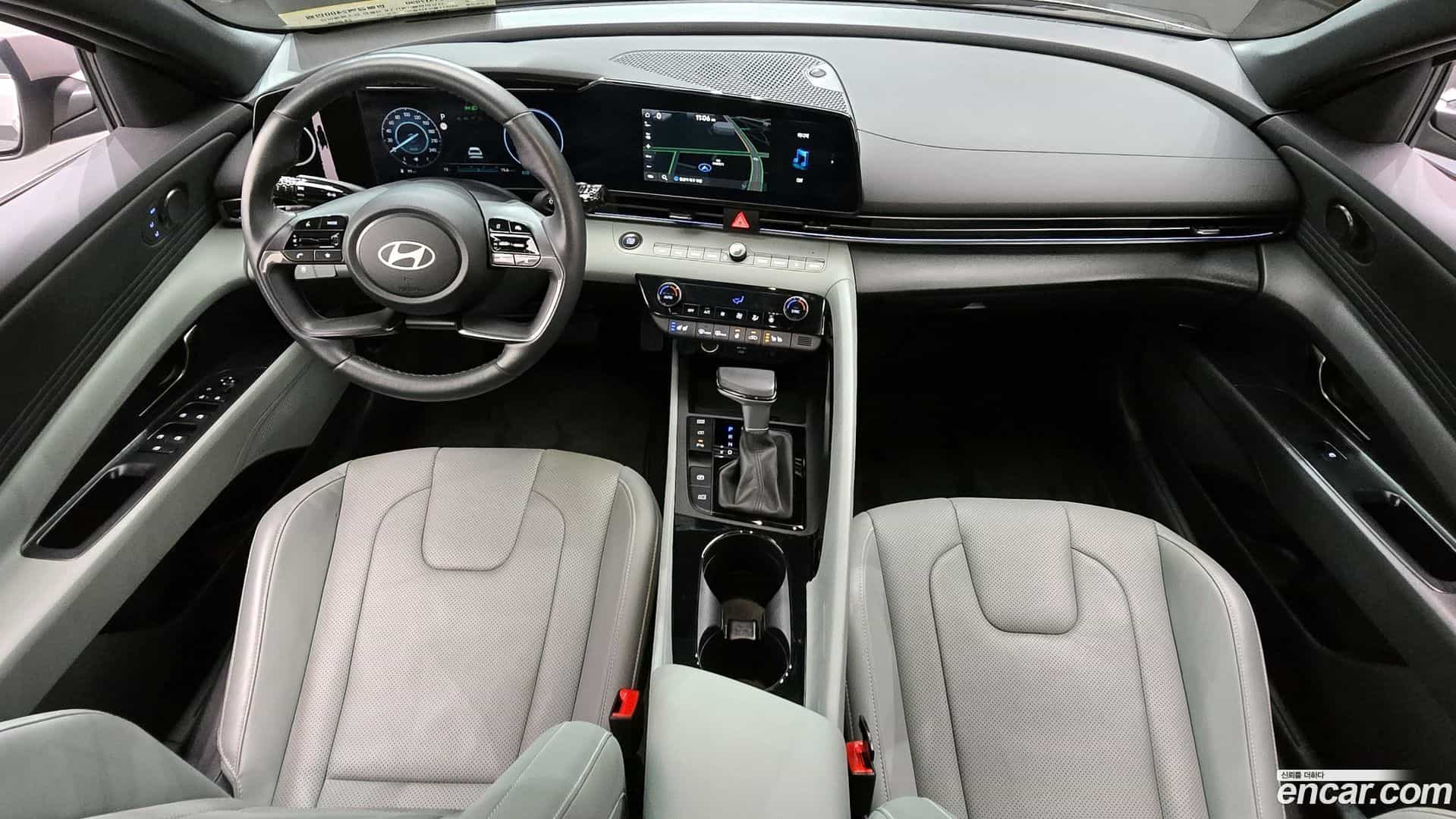 AVANTE Hyundai 2023.10-INNER-007