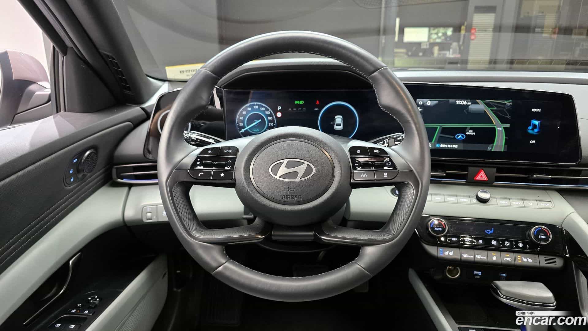AVANTE Hyundai 2023.10-OPTION-017