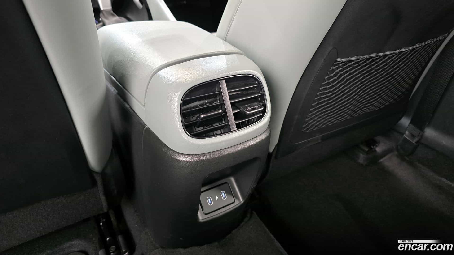 AVANTE Hyundai 2023.10-OPTION-046