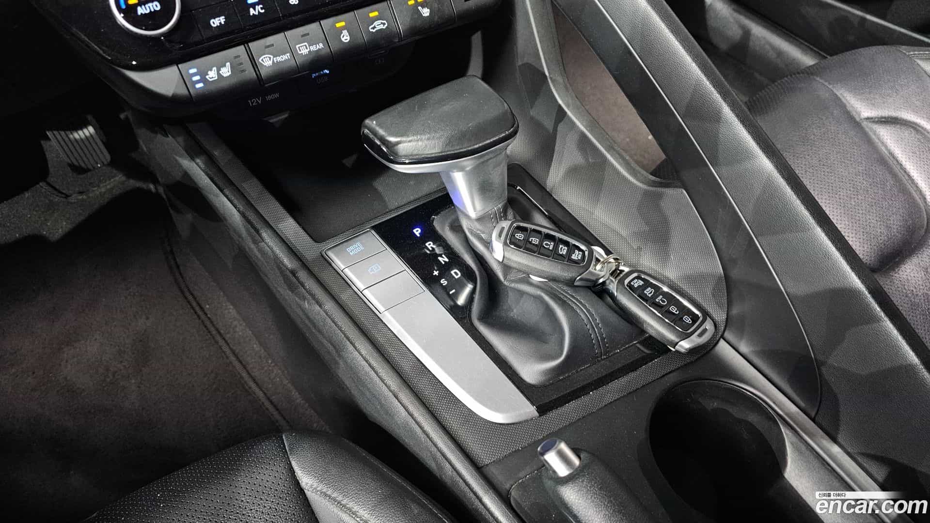 AVANTE Hyundai 2021.6-INNER-009