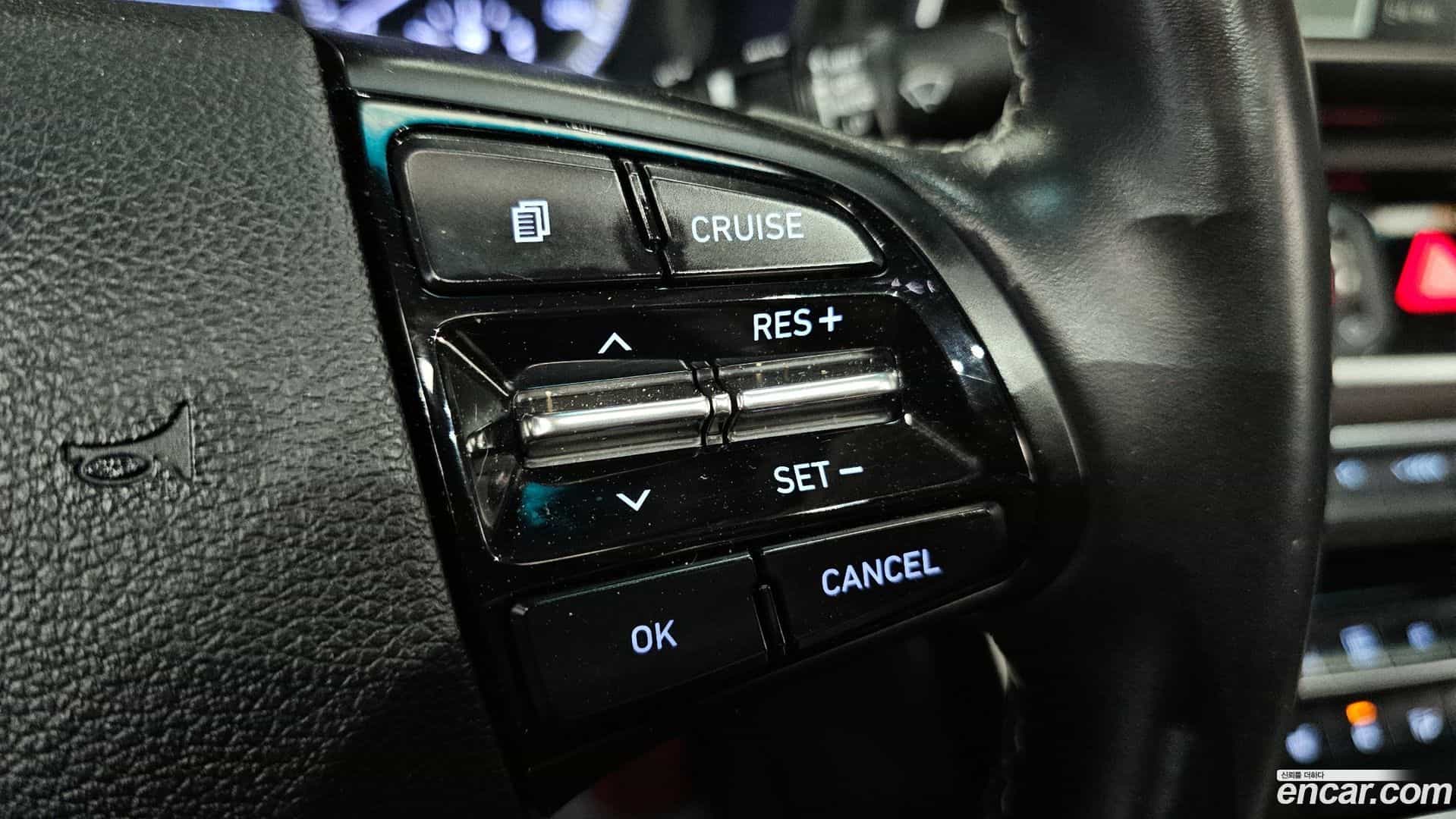 Grandeur Hyundai 2017.9-OPTION-019