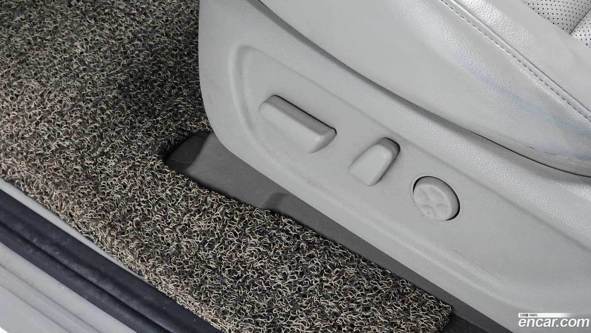 Canival Kia 2016.5-OPTION-041
