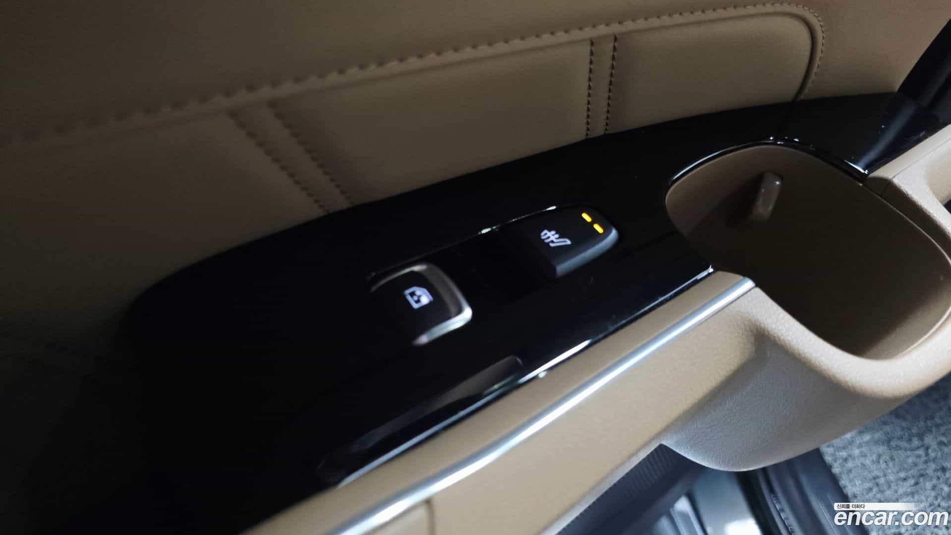 Sorento Kia 2023.8-OPTION-047