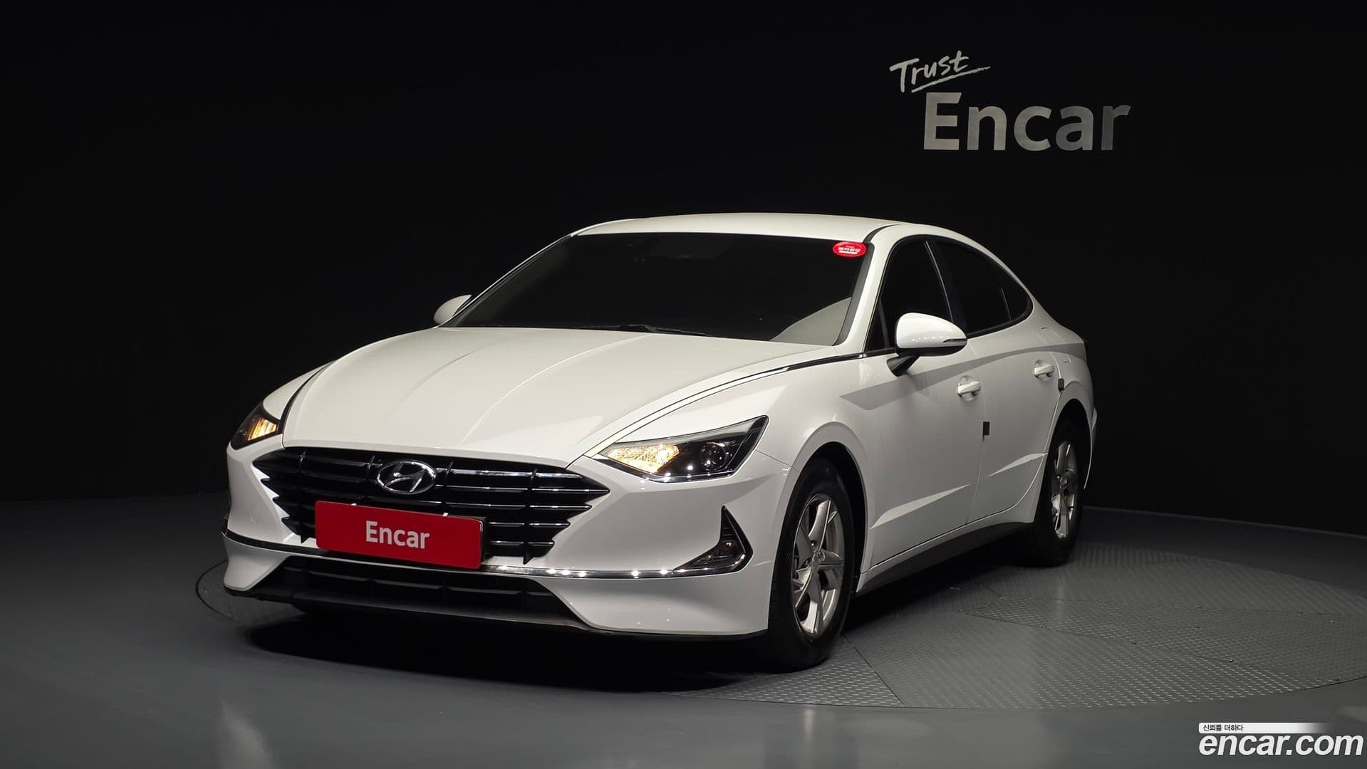 Main__Slider__Photo:Sonata Hyundai 2019.3-0