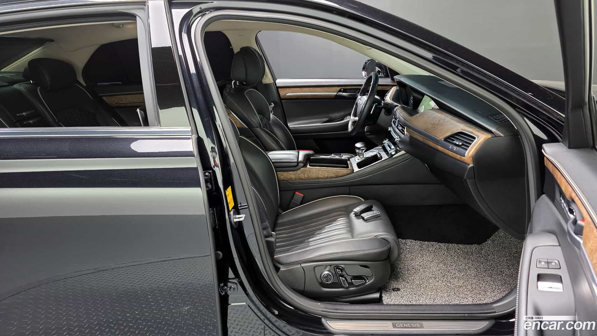 G90 Genesis 2019.8-INNER-036