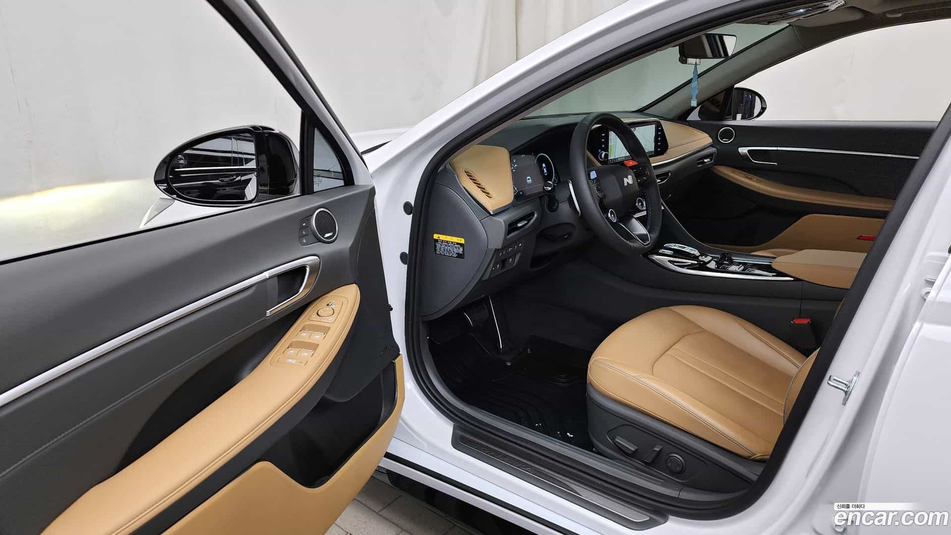 Sonata Hyundai 2019.4-INNER-010