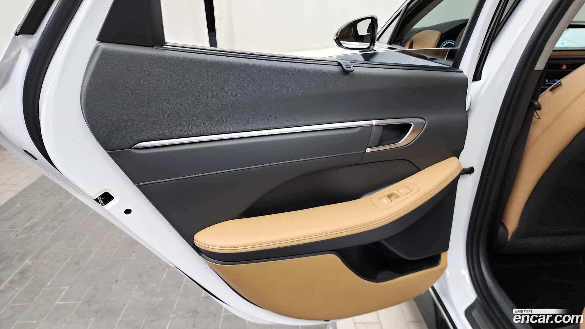 Sonata Hyundai 2019.4-INNER-035