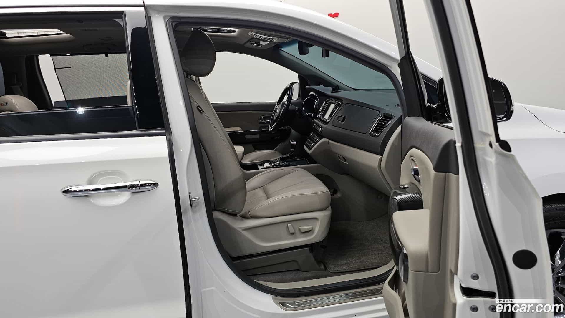 Canival Kia 2017.6-INNER-036